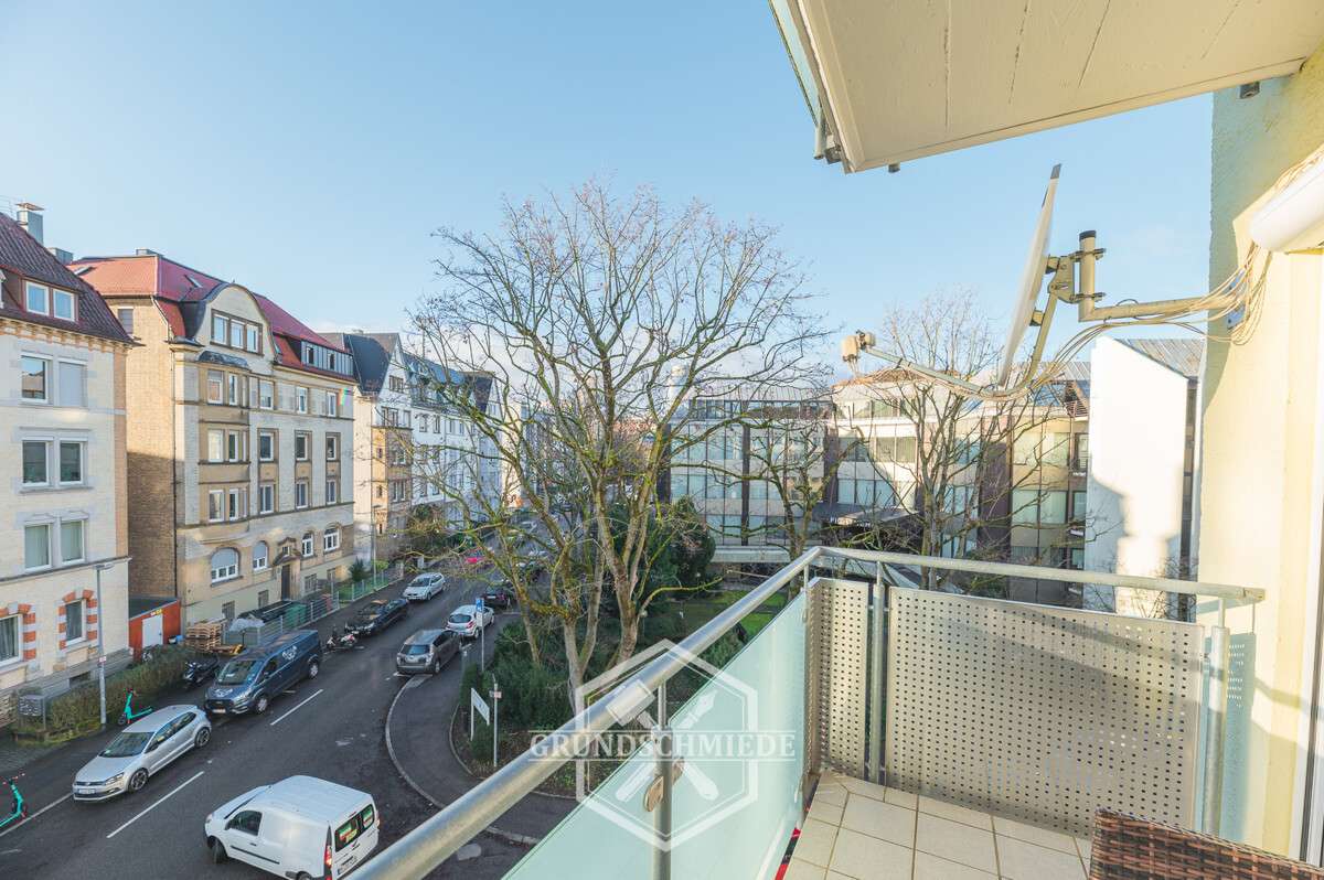 Möblierte 3-Zimmer-Wohnung mit Balkon - Foto 1