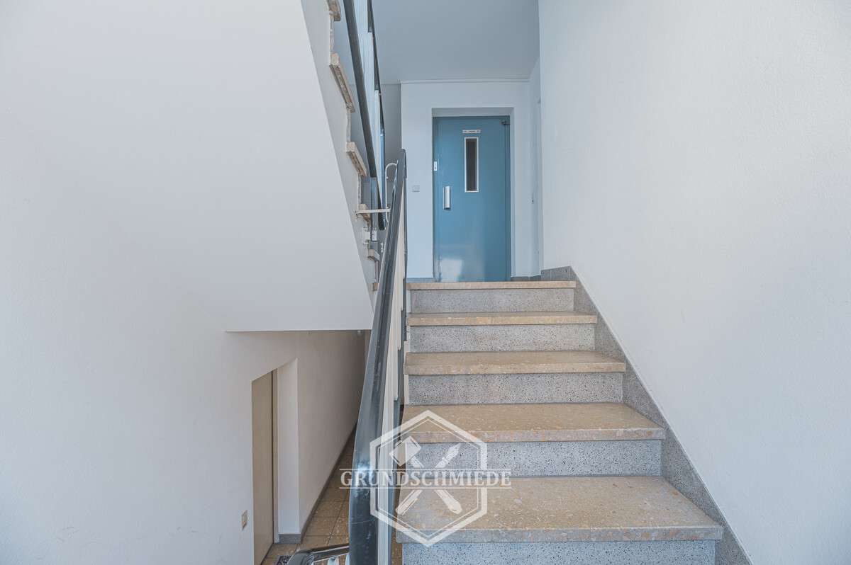 Möblierte 3-Zimmer-Wohnung mit Balkon - Foto 3