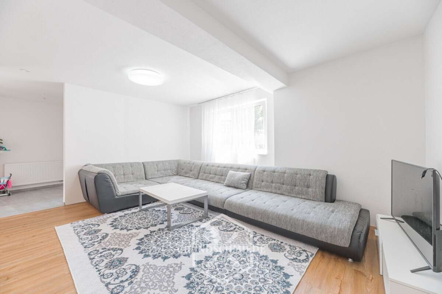 Vollständig renovierte 2 Zimmer Wohnung, 67592 Flörsheim-Dalsheim, Erdgeschosswohnung