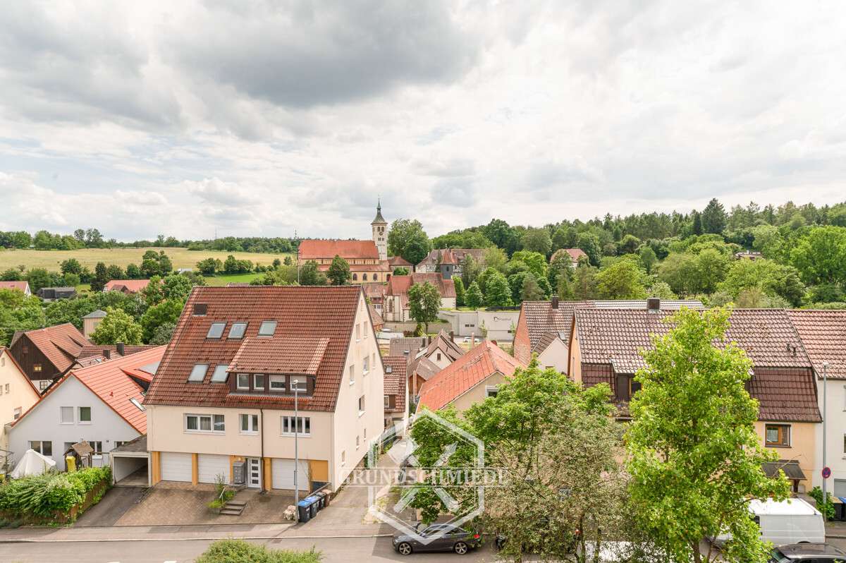 Vollmöblierte 1,5-Zimmer-Wohnung mit großem Balkon - Photo 4