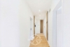 WG mit Stil: Sanierte 3-Zimmer-Wohnung mit moderner Ausstattung - Flur