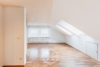 Sanierte Traumwohnung in ruihger Lage - Wohnzimmer
