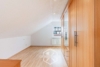 Sanierte Traumwohnung in ruihger Lage - Schlafzimmer