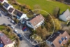 Gestalte dein Paradies: Sanierungsbedürftige Terrassenwohnung - Außenansicht