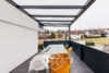 Drei Ebenen Lebensqualität – Modernisiertes Einfamilienhaus im Grünen - Terrasse