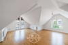 Großzügige 3-Zimmer-Maisonette mit Balkon und zwei Bädern - Schlafzimmer DG