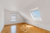 Großzügige 3-Zimmer-Maisonette mit Balkon und zwei Bädern - Schlafzimmer
