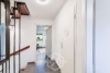 Drei Ebenen Lebensqualität – Modernisiertes Einfamilienhaus im Grünen - 1. OG Flur