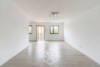 Komfortabel wohnen – Aufzug, Balkon und viel Raum zum Leben - Wohnzimmer