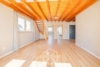 3 Zimmer. 2 Ebenen. Ein Zuhause. - Wohnzimmer