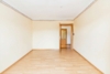 Stadtvilla mit Charakter - Kapitalanlage mit drei Wohneinheiten - OG - Esszimmer