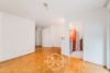 Wohnen direkt am Berliner Platz – 2-Zimmer-Wohnung mit Terrasse - Wohnzimmer