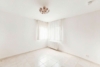 Großzügig. Hell. Besonders. – 4-Zimmer-Wohnung mit Balkon - Schlafzimmer