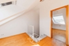 Wohngefühl auf zwei Ebenen – lichtdurchflutete Maisonette mit Balkon - Flur 2. Etage