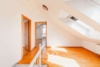 Wohngefühl auf zwei Ebenen – lichtdurchflutete Maisonette mit Balkon - Flur 2. Etage