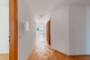 Wohngefühl auf zwei Ebenen – lichtdurchflutete Maisonette mit Balkon - Flur