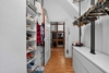 Viel Platz. Viel Stauraum. Viel Zuhause. - Ankleidezimmer