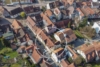 Wohnen auf zwei Ebenen – Gartenidylle trifft modernen Komfort - Luftaufnahme
