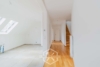Geräumige 4-Zimmer-DG-Maisonette in bester Lage des Stuttgarter Südens - Flur DG1
