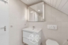Attraktive 2-Zimmer-DG-Maisonette in absolut ruhiger Lage - Badezimmer