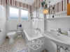 Drei Zimmer, tausend Möglichkeiten – und eine Garage obendrauf! - Badezimmer
