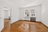 Repräsentative 4-Zimmer-Wohnung in bester Innenstadtlage - Wohnzimmer