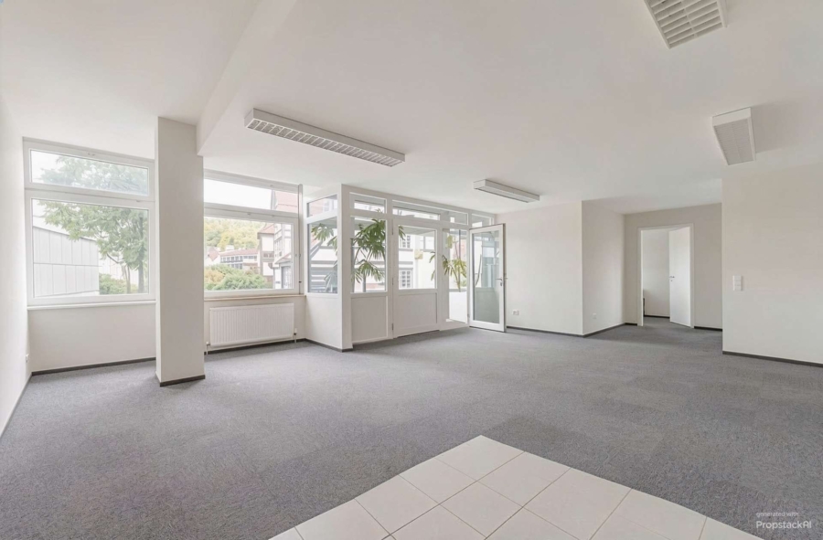 Schluss mit Schreibtisch-Tetris – 105 m² warten auf Sie!, 73207 Plochingen, Bürofläche