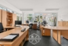 Schluss mit Schreibtisch-Tetris – 105 m² warten auf Sie! - Büro Nr. 1