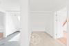 Kernsanierte Maisonette Wohnung mit 3 Zimmern - Flur und Küche